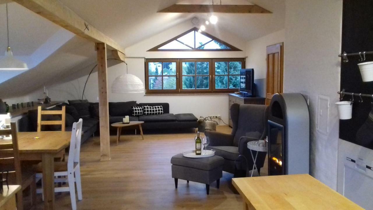 Ferienwohnung Wiesmuehlstrasse Henndorf am Wallersee Luaran gambar