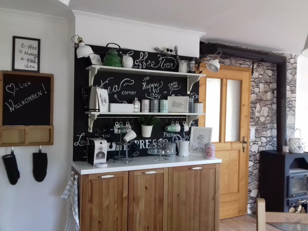Ferienwohnung Wiesmuehlstrasse Henndorf am Wallersee Luaran gambar