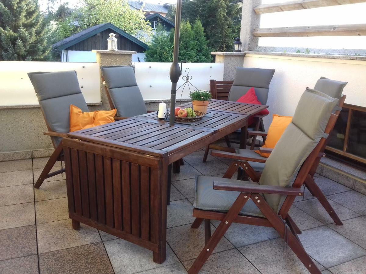 Ferienwohnung Wiesmuehlstrasse Henndorf am Wallersee Luaran gambar