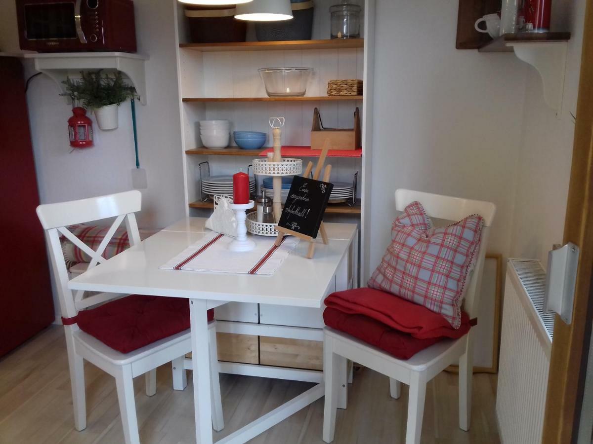 Ferienwohnung Wiesmuehlstrasse Henndorf am Wallersee Luaran gambar